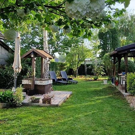 Lovely Cottage Home Velence Exterior foto